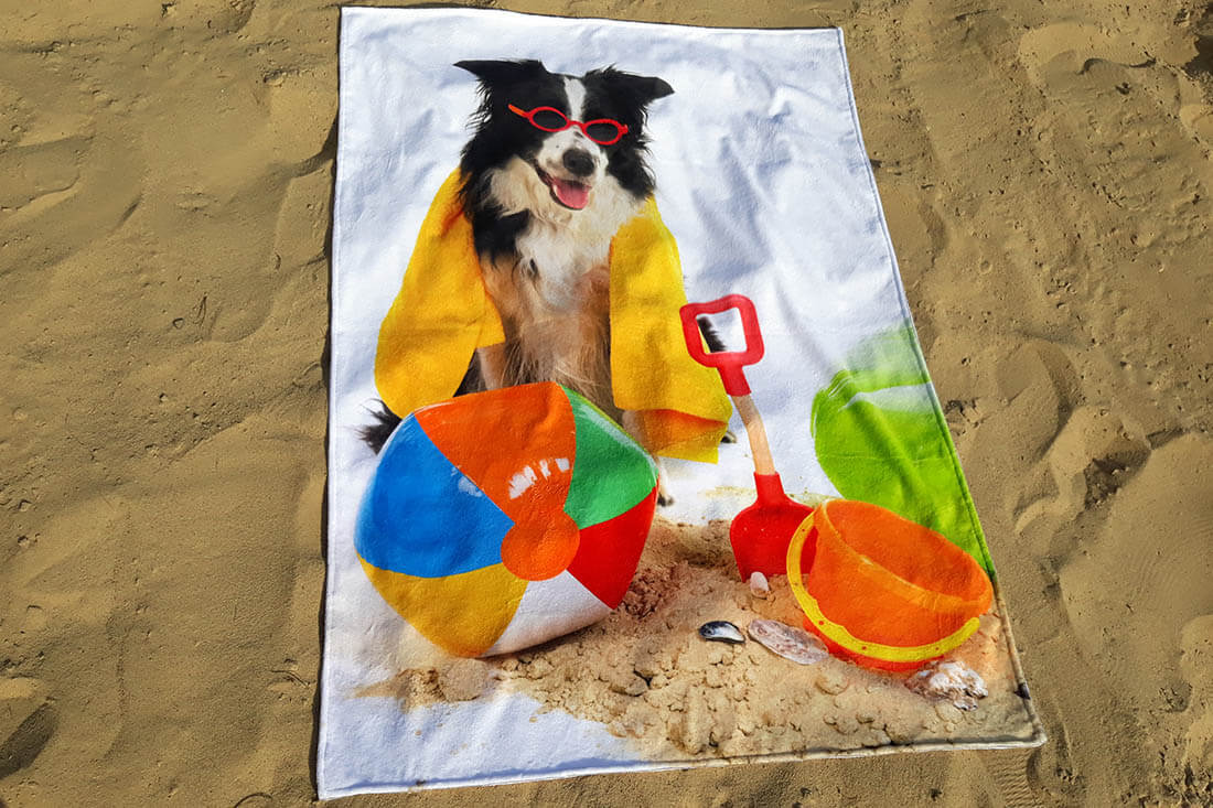 Serviette De Plage Personnalisable Avec Photo - Microfibre Ultra-absorbante, Anti-sable, Séchage Rapide | 3 Tailles : 50x100cm à 90x180cm